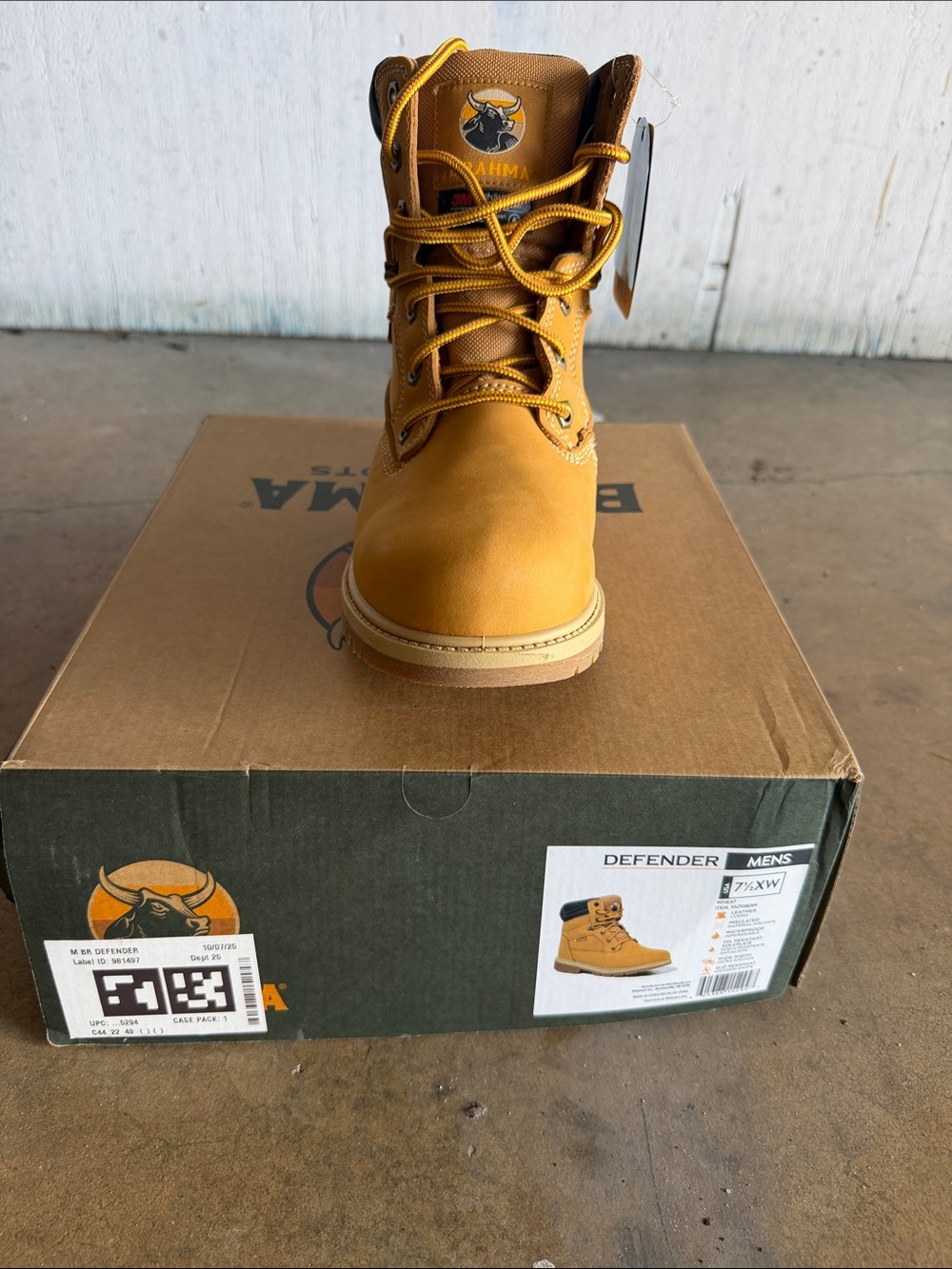 Bahma Defender Men's Work Boot - Wheat/Tan. Size 7.5XW
